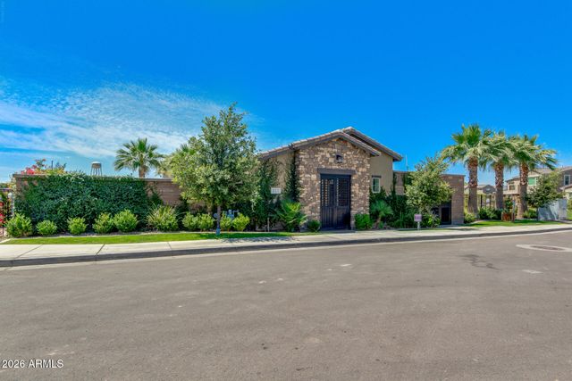 4077 S SABRINA Drive 121, Chandler, AZ 85248