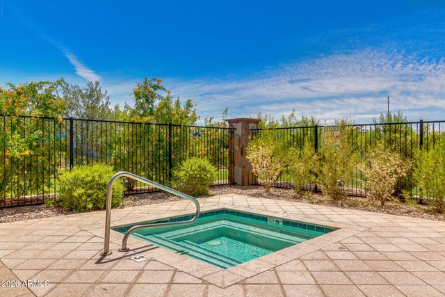 4077 S SABRINA Drive 121, Chandler, AZ 85248