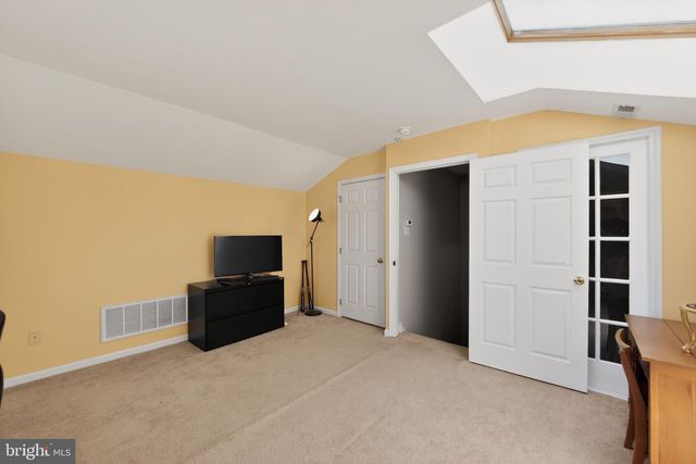 157 FRINGETREE DR, West Chester, PA 19380