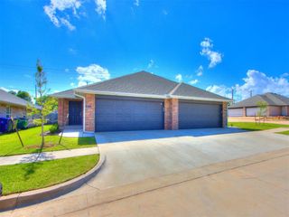 12925 Willow Villas Drive A, Yukon, OK 73099