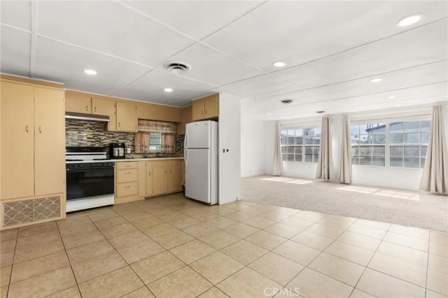 4400 W Florida 271, Hemet, CA 92545
