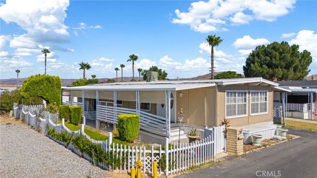 4400 W Florida 271, Hemet, CA 92545