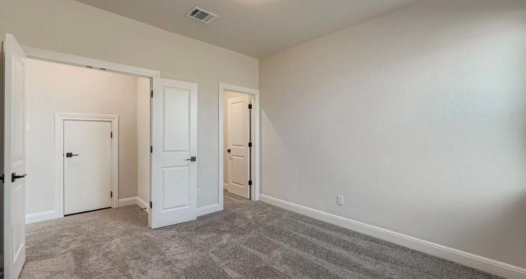 553 Prickly Poppy LOOP, Kyle, TX 78640