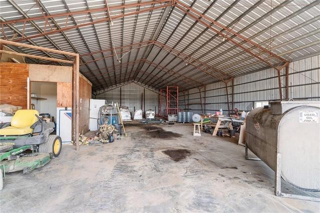 20886 E B HWY Highway, Sheldon, MO 64784