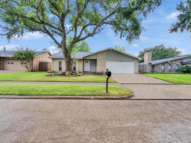 2123 Quail Valley East Drive, Missouri City, TX 77459