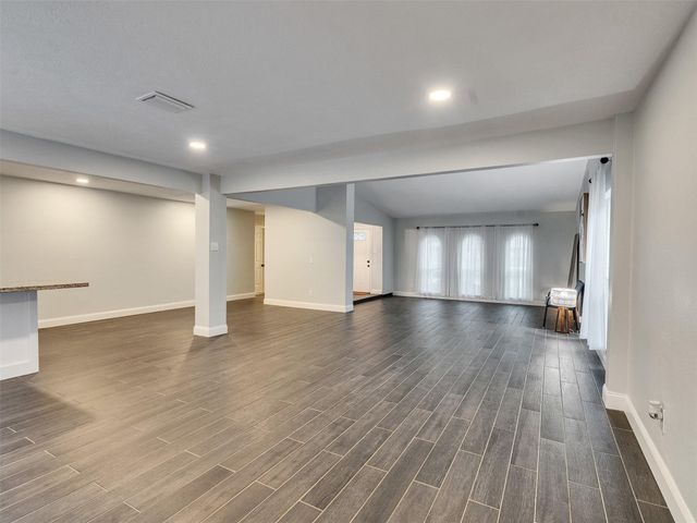 2123 Quail Valley East Drive, Missouri City, TX 77459