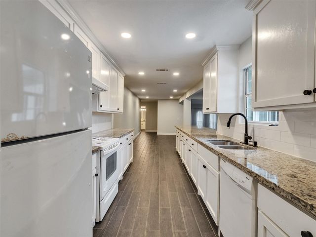 2123 Quail Valley East Drive, Missouri City, TX 77459