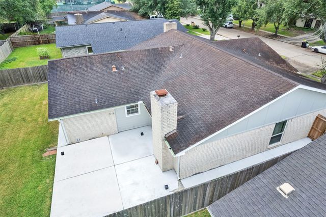 2123 Quail Valley East Drive, Missouri City, TX 77459