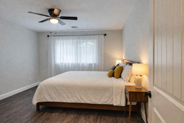 2123 Quail Valley East Drive, Missouri City, TX 77459