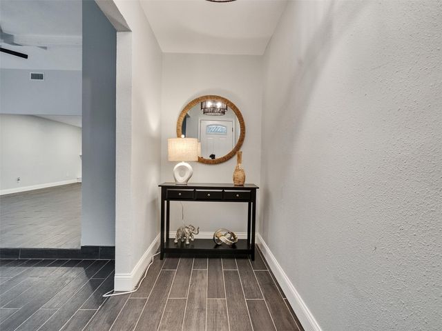 2123 Quail Valley East Drive, Missouri City, TX 77459