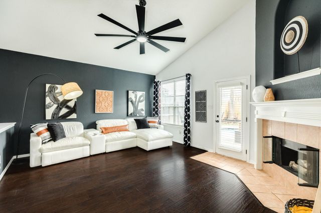 2905 Morning Cloud Court, Pearland, TX 77584