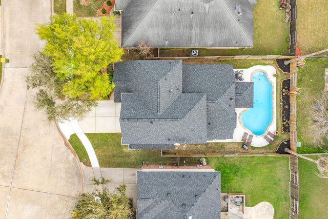 2905 Morning Cloud Court, Pearland, TX 77584