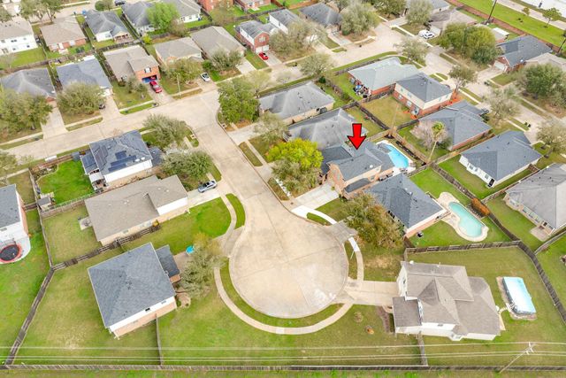 2905 Morning Cloud Court, Pearland, TX 77584