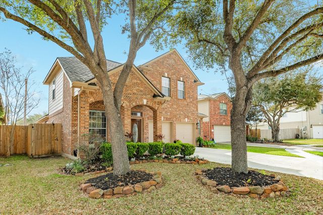 2905 Morning Cloud Court, Pearland, TX 77584
