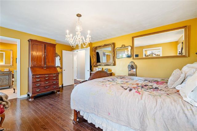 448 Knotts Island RD, Knotts Island, NC 27950