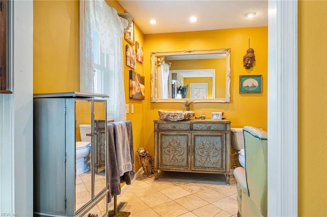 448 Knotts Island RD, Knotts Island, NC 27950