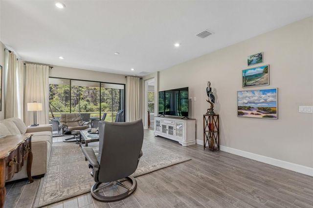 4333 CAIROLI COURT, Wesley Chapel, FL 33543