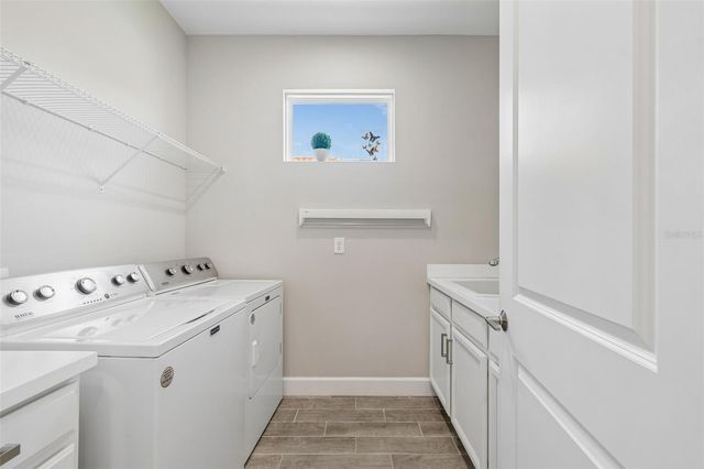 4333 CAIROLI COURT, Wesley Chapel, FL 33543