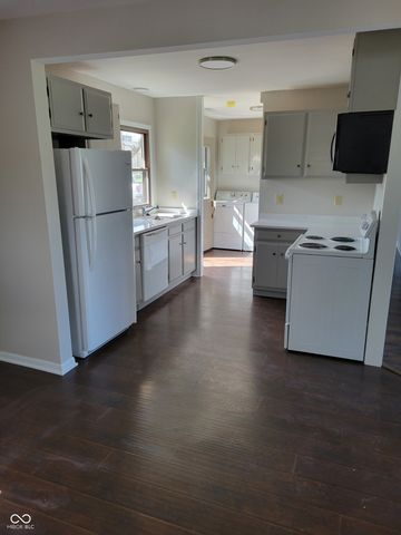 10570 Barmore Avenue, Carmel, IN 46280