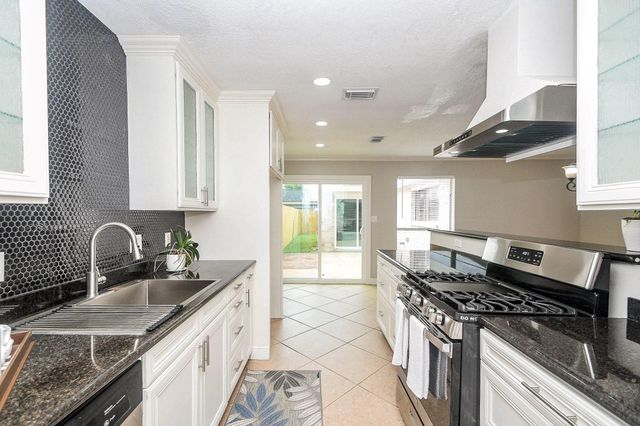 13507 Dripping Springs Drive, Houston, TX 77083