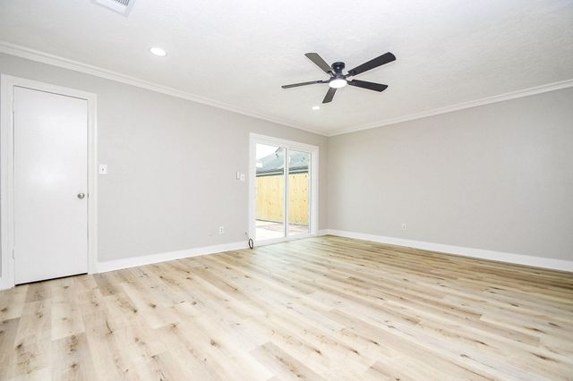 13507 Dripping Springs Drive, Houston, TX 77083