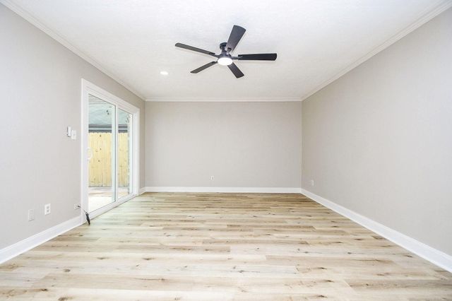 13507 Dripping Springs Drive, Houston, TX 77083