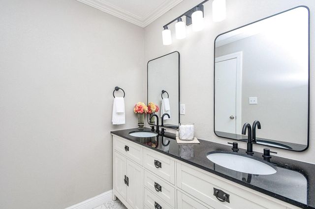 13507 Dripping Springs Drive, Houston, TX 77083