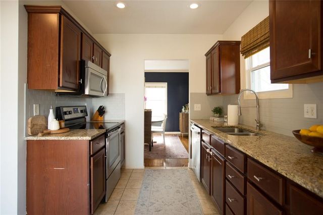 524 E 56th Street, Kansas City, MO 64110