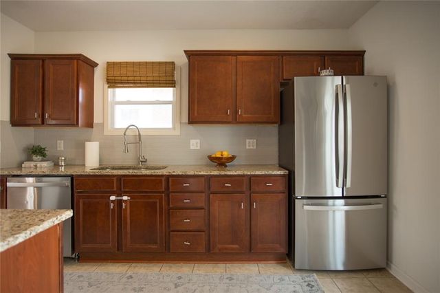 524 E 56th Street, Kansas City, MO 64110