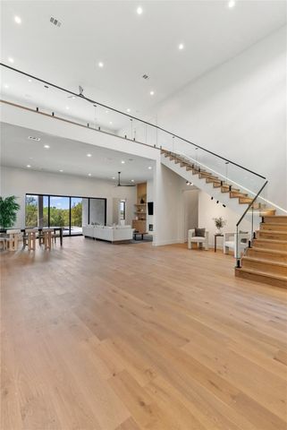 205 Waters View CT, Dripping Springs, TX 78620