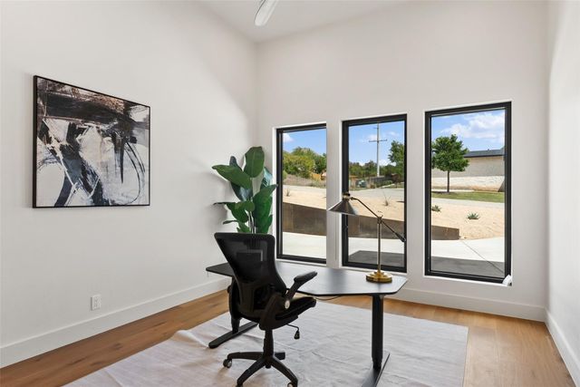 205 Waters View CT, Dripping Springs, TX 78620