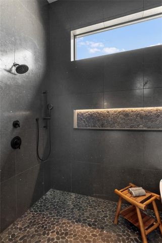 205 Waters View CT, Dripping Springs, TX 78620