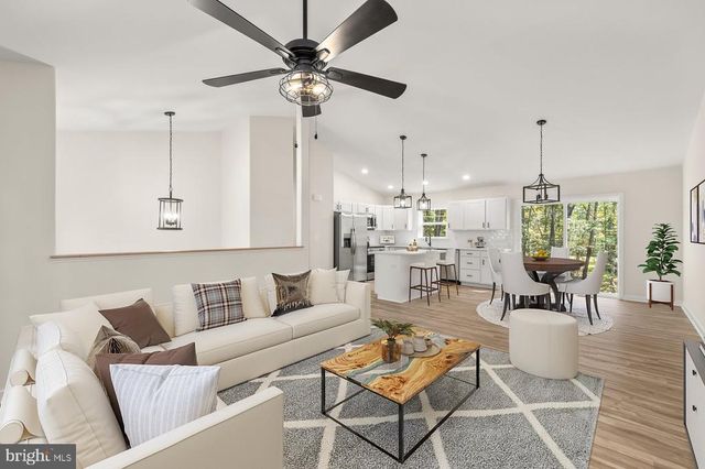 12703 PLANTATION DR, Spotsylvania, VA 22551