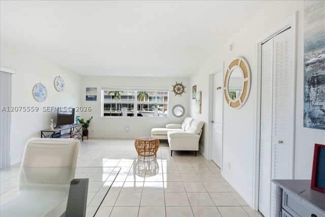 3105 NE 28th St 1B, Fort Lauderdale, FL 33308