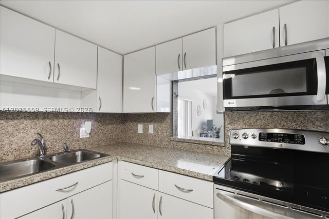 3105 NE 28th St 1B, Fort Lauderdale, FL 33308