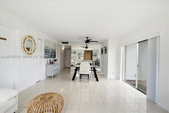 3105 NE 28th St 1B, Fort Lauderdale, FL 33308