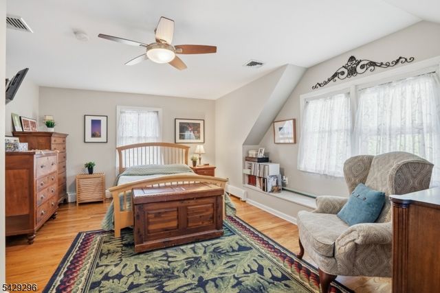 37 Hussa Pl, Denville Twp., NJ 07834
