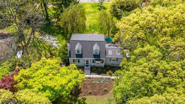 37 Hussa Pl, Denville Twp., NJ 07834