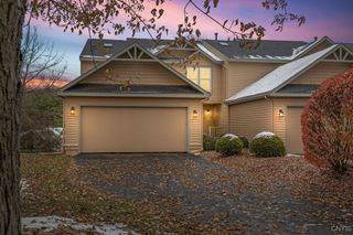 6208 Royal Birkdale, Dewitt, NY 13078