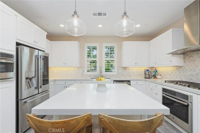30 Ocaso Street, Rancho Mission Viejo, CA 92694