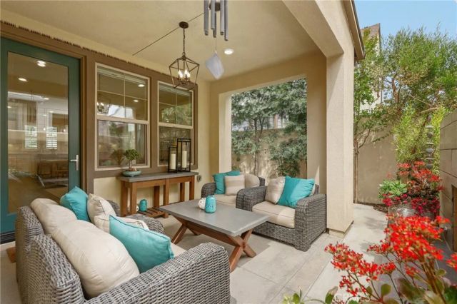 30 Ocaso Street, Rancho Mission Viejo, CA 92694