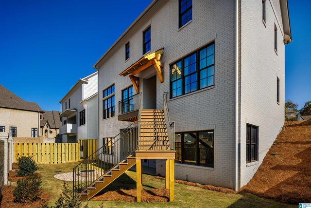 1723 COLLINWOOD COURT, Vestavia Hills, AL 35243