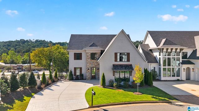 1723 COLLINWOOD COURT, Vestavia Hills, AL 35243