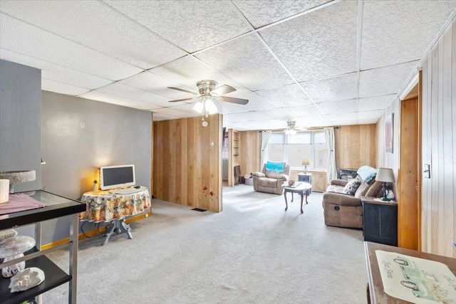 12 Hamilton Place, Richford, VT 05476