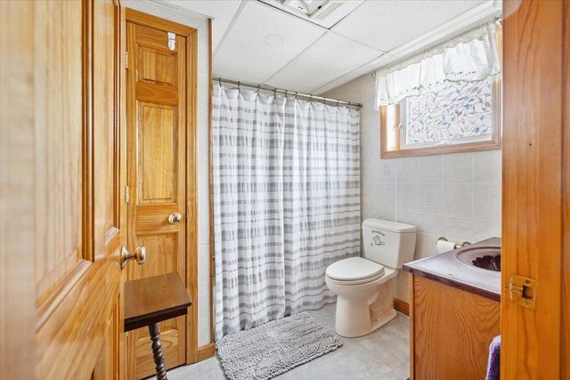 12 Hamilton Place, Richford, VT 05476