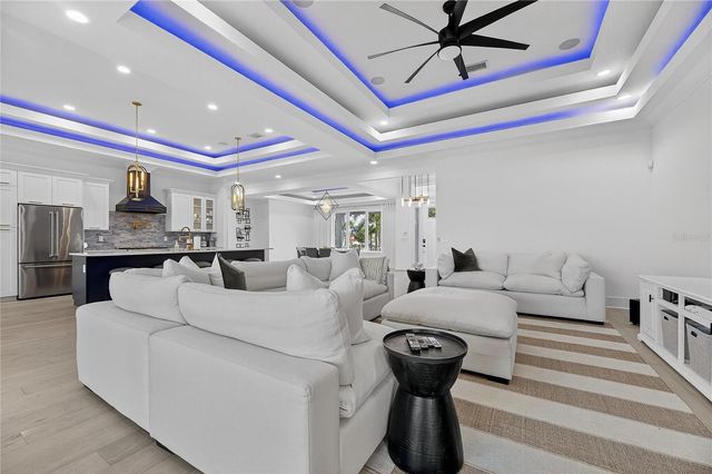 5720 TYBEE ISLAND DRIVE, Apollo Beach, FL 33572