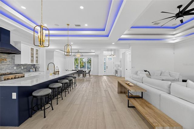 5720 TYBEE ISLAND DRIVE, Apollo Beach, FL 33572