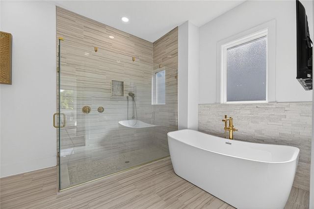 5720 TYBEE ISLAND DRIVE, Apollo Beach, FL 33572