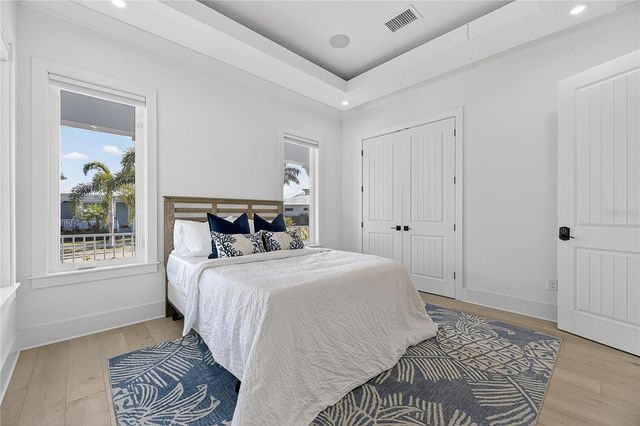 5720 TYBEE ISLAND DRIVE, Apollo Beach, FL 33572