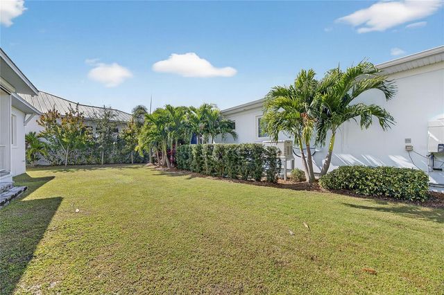 5720 TYBEE ISLAND DRIVE, Apollo Beach, FL 33572